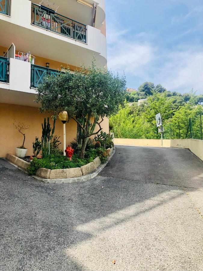 Mon Appart Avec Terrasse Et Piscine Рокебрюн — Кап-Мартен Экстерьер фото