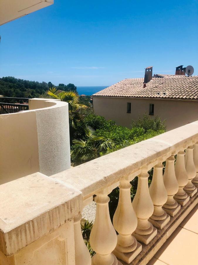 Mon Appart Avec Terrasse Et Piscine Рокебрюн — Кап-Мартен Экстерьер фото